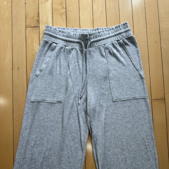 STARS ABOVE Super Soft Wide Leg Drawstring Sweatpants Size Small Grey w pockets - Picture 3 of 15